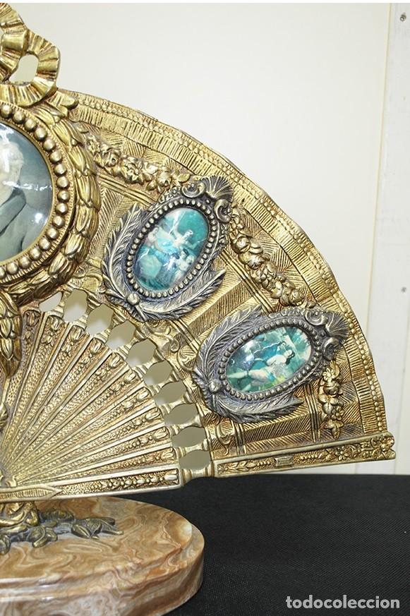 Antig&uuml;edades: ABANICO ANTIGUO DE BRONCE DORADO - Foto 4