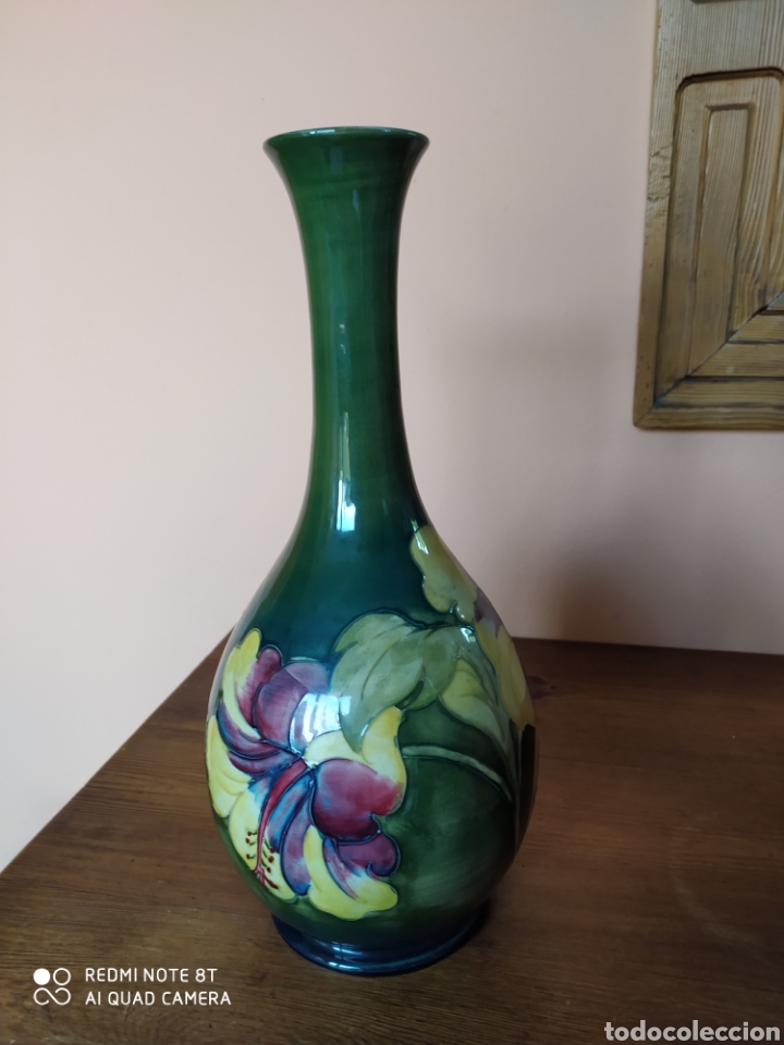 Antig&uuml;edades: W. Moorcroft. Jarr&oacute;n Hibiscus - Foto 1