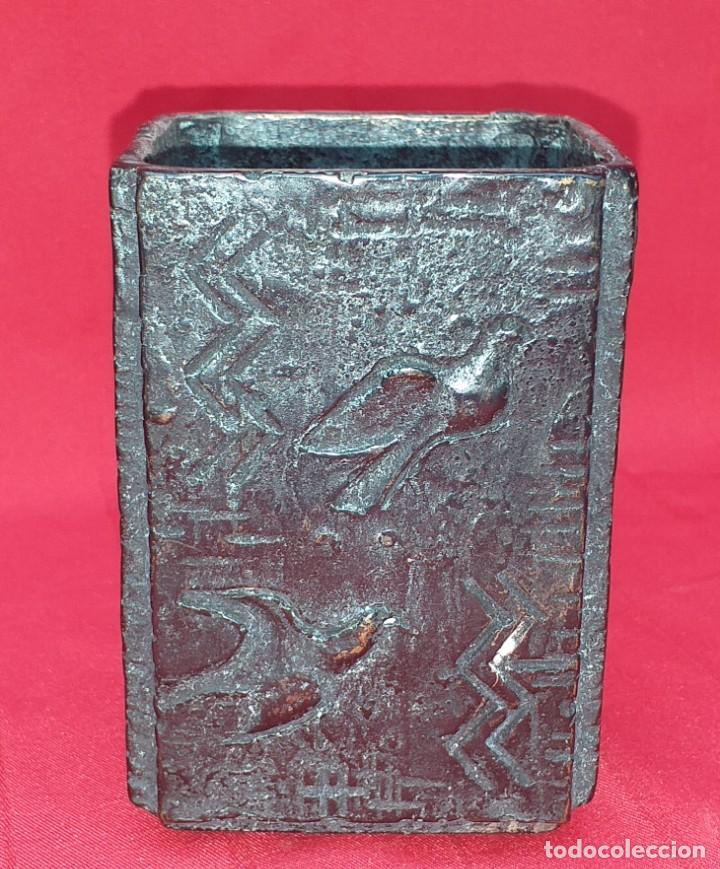 Antig&uuml;edades: VASO DE BRONCE FIRMADO SEMA - Foto 5