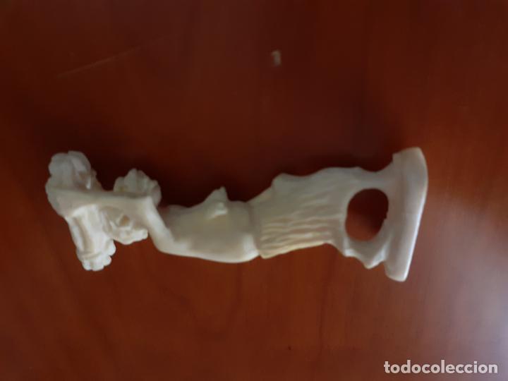 Antig&uuml;edades: 6 Figuras etnicas talladas - Foto 3