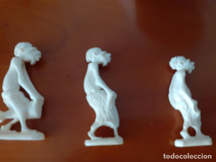 Antig&uuml;edades: 6 Figuras etnicas talladas - Foto 4