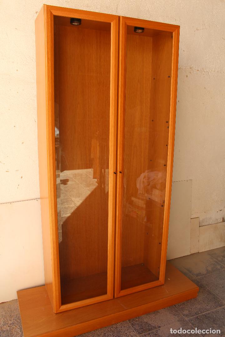 Antig&uuml;edades: vitrina de madera - Foto 3
