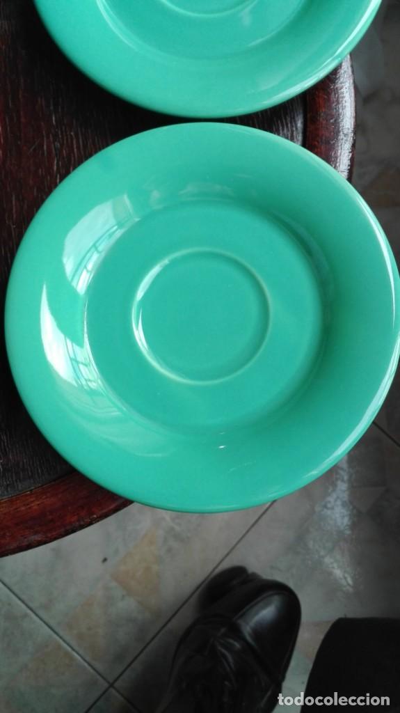 Antig&uuml;edades: 5 platos de porcelana de postre - Foto 2