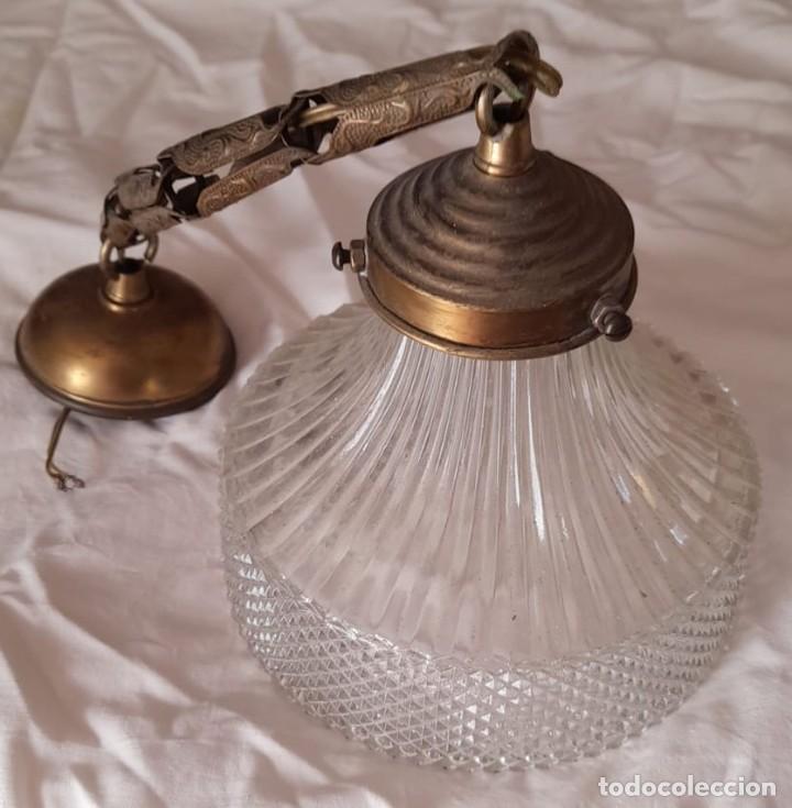 Antig&uuml;edades: ANTIGUA L&Aacute;MPARA DE CRISTAL - Foto 1