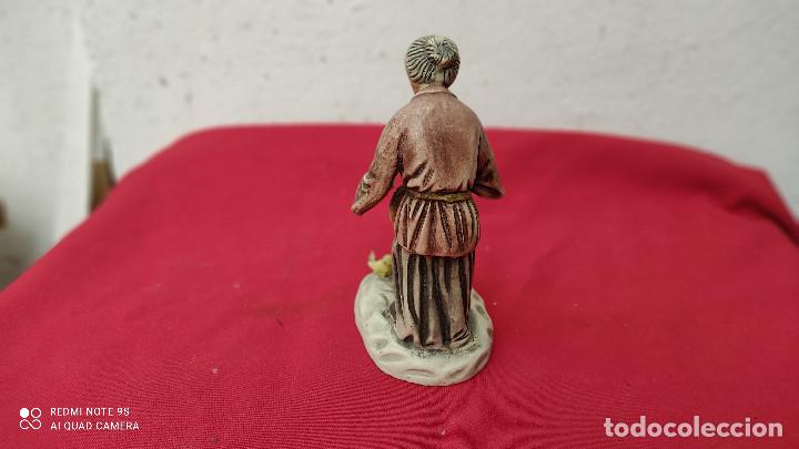 Antig&uuml;edades: figura terracota - Foto 2