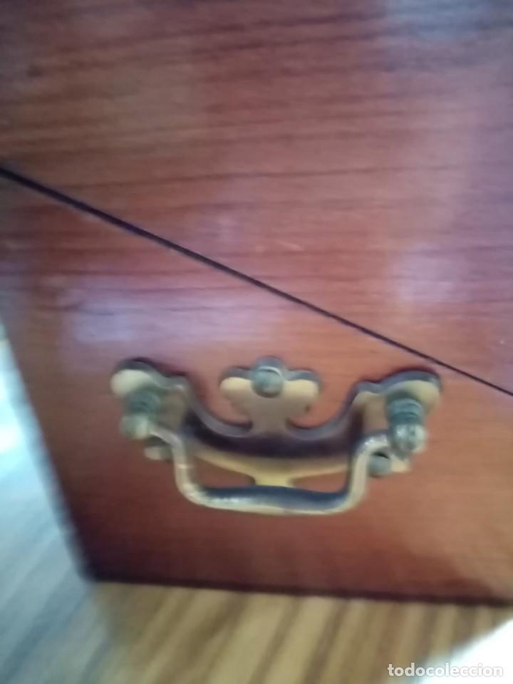 Antig&uuml;edades: Estuche con dos copas de cristal Va&ntilde;&oacute; Mic&oacute; - Foto 5