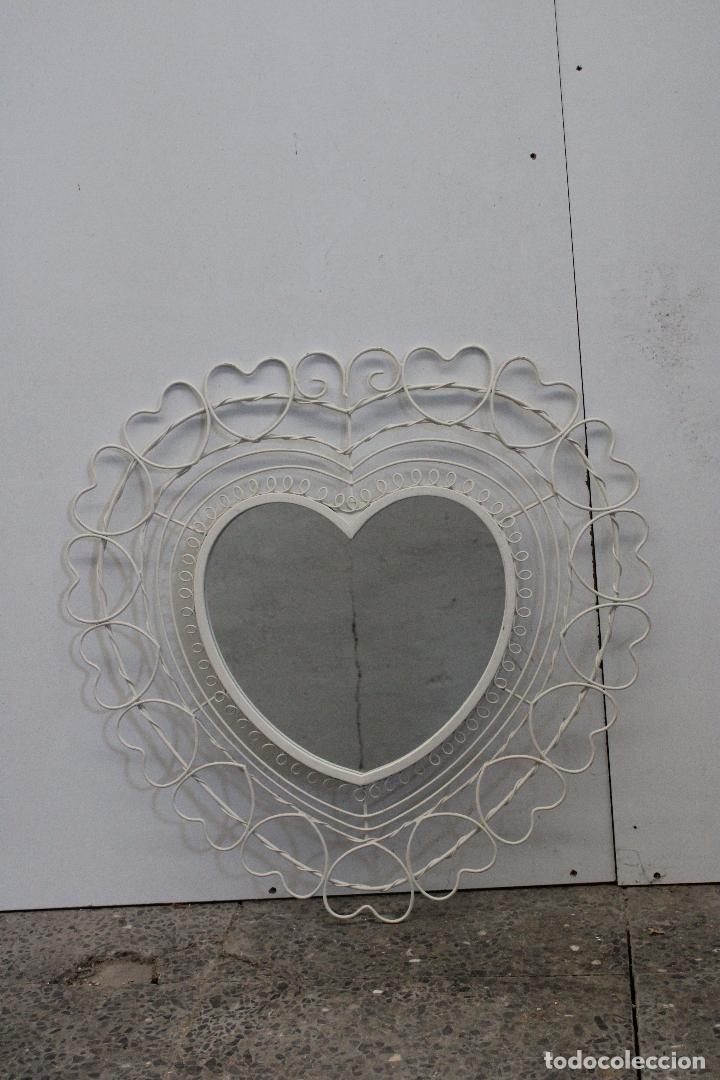 Antig&uuml;edades: ESPEJO CORAZON EN HIERRO DE FORJA - Foto 4