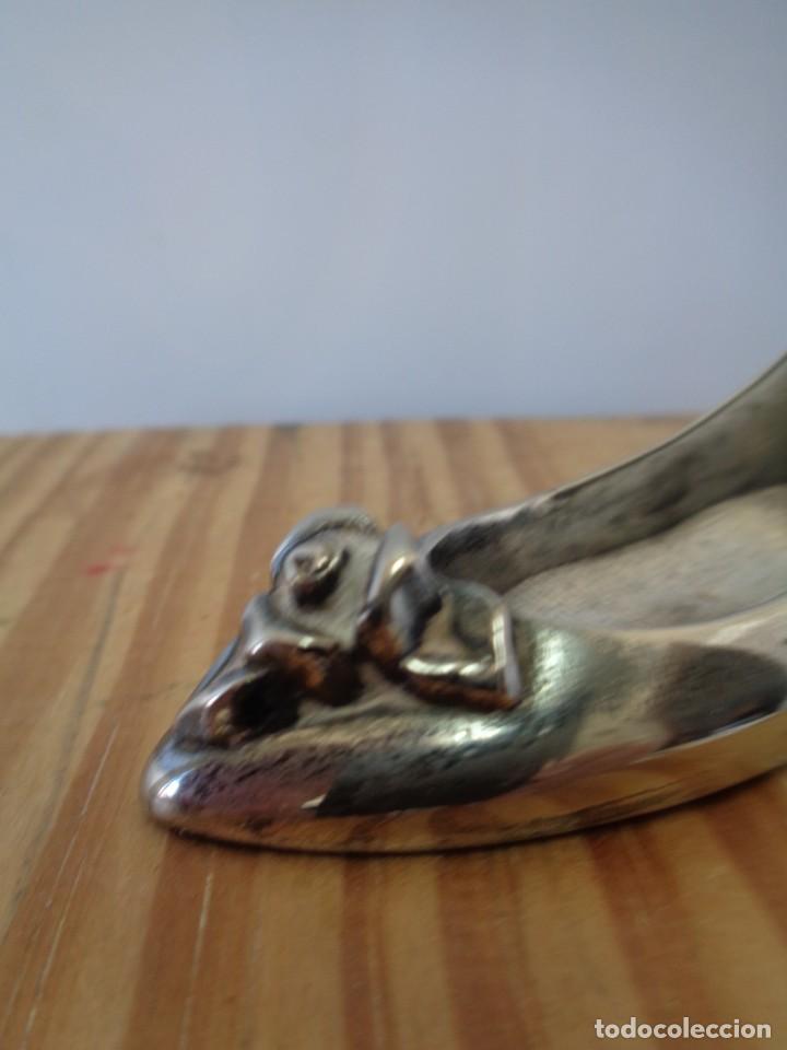 Antig&uuml;edades: &iexcl;&iexcl; ZAPATILLA, DE PLATA. !! - Foto 3