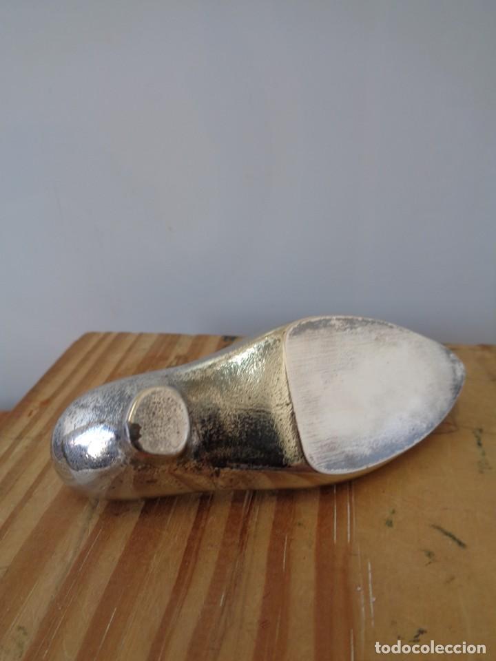 Antig&uuml;edades: &iexcl;&iexcl; ZAPATILLA, DE PLATA. !! - Foto 10