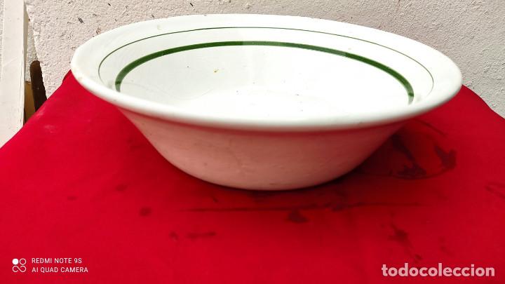 Antig&uuml;edades: fuente de ceramica - Foto 2