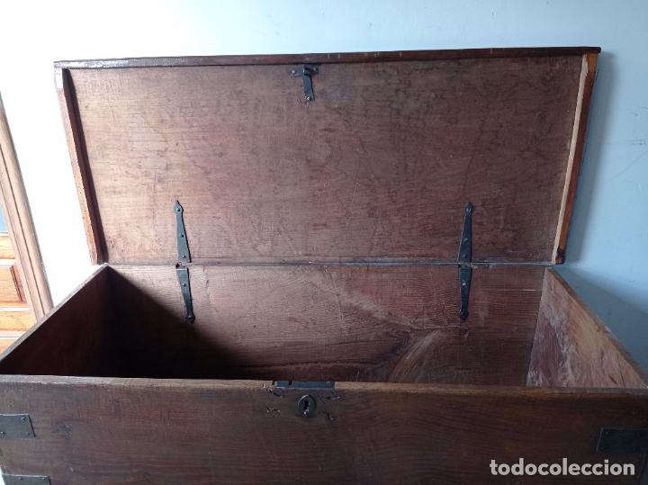 Antig&uuml;edades: ARCA LEONESA DE CASTA&Ntilde;O - Foto 6