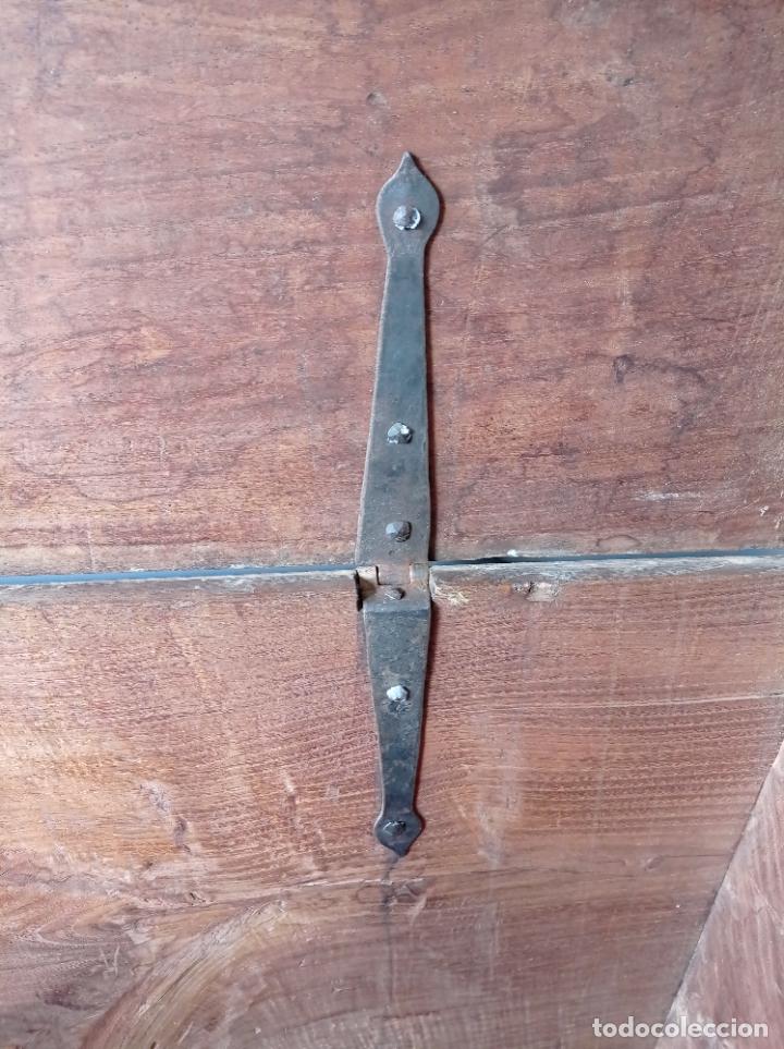 Antig&uuml;edades: ARCA LEONESA DE CASTA&Ntilde;O - Foto 7