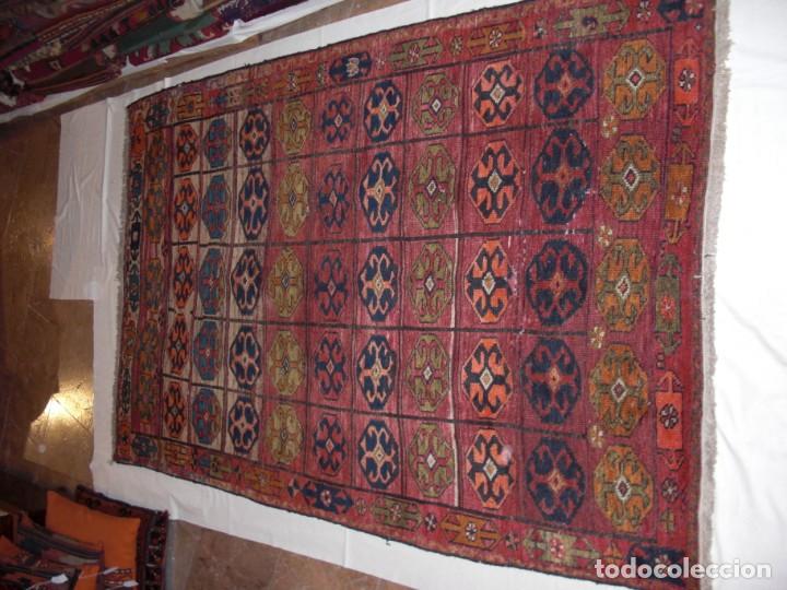 Antig&uuml;edades: Alfombra persa (A030-005) - Foto 1