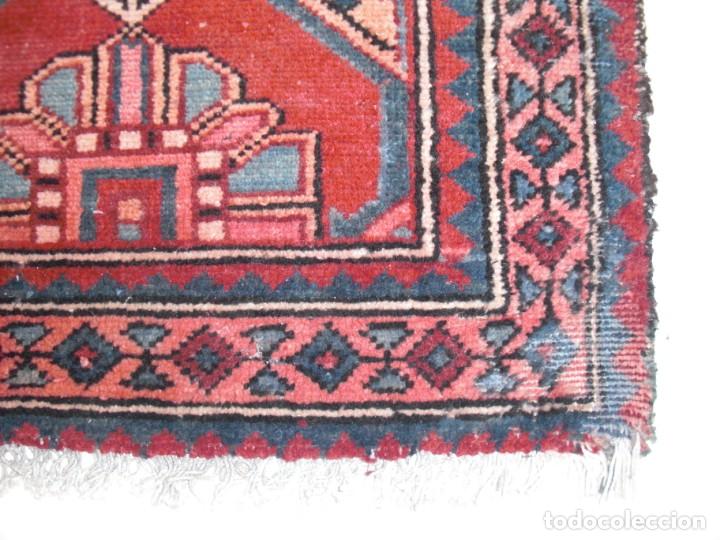 Antig&uuml;edades: Alfombra persa (A029-058) - Foto 2