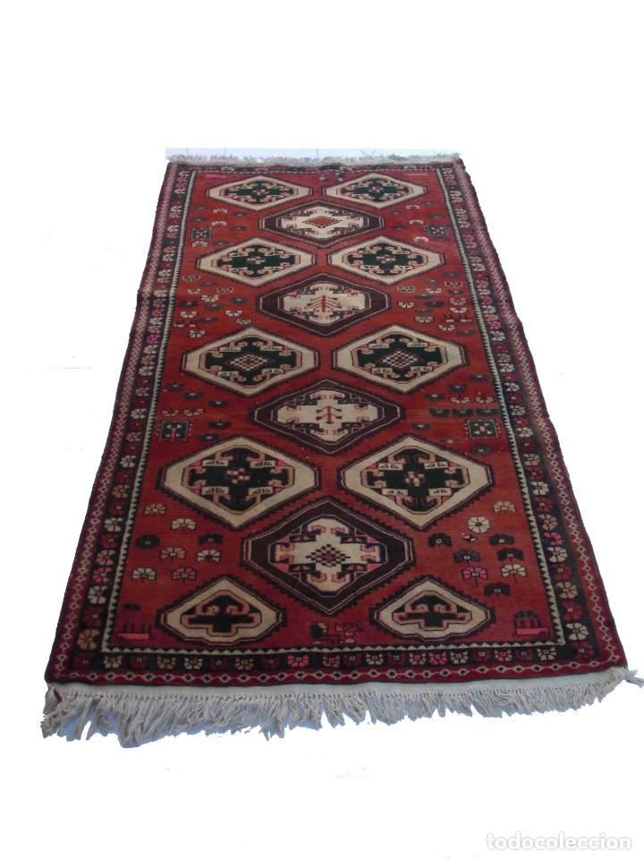 Antig&uuml;edades: Alfombra persa (A029-032) - Foto 1