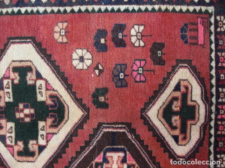 Antig&uuml;edades: Alfombra persa (A029-032) - Foto 2