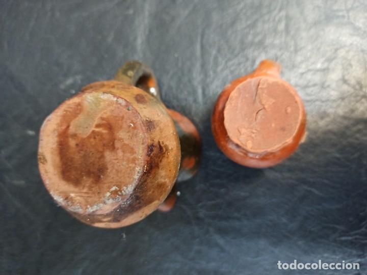 Antig&uuml;edades: Conjunto de 4 jarritas de barro. C6 - Foto 9