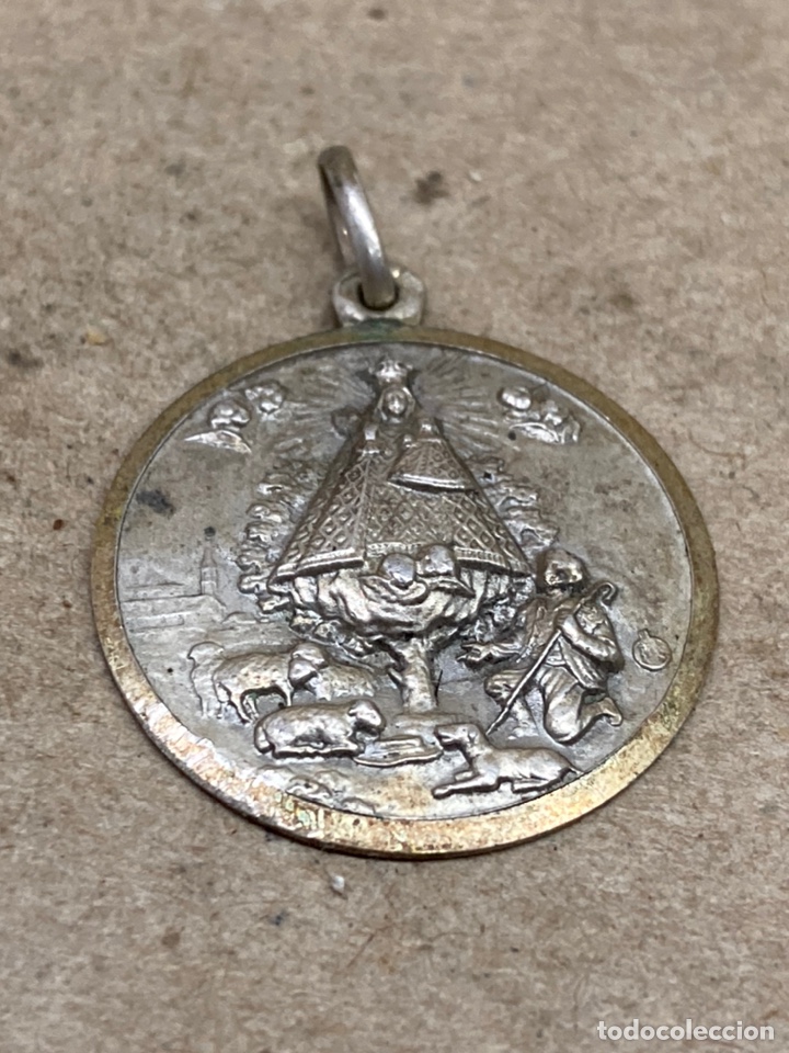 Antig&uuml;edades: Medalla de plata religiosa - Foto 1