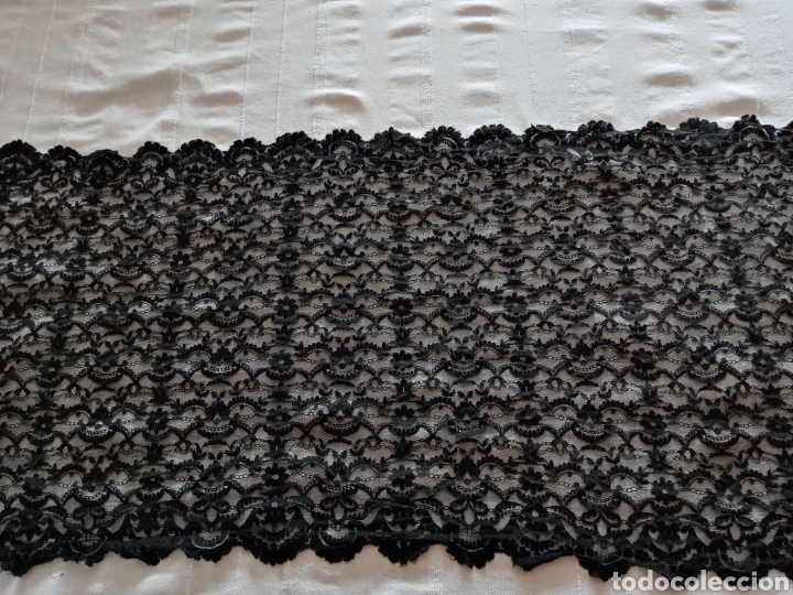 Antig&uuml;edades: Mantilla rectangular antigua 190/65 cm - Foto 2