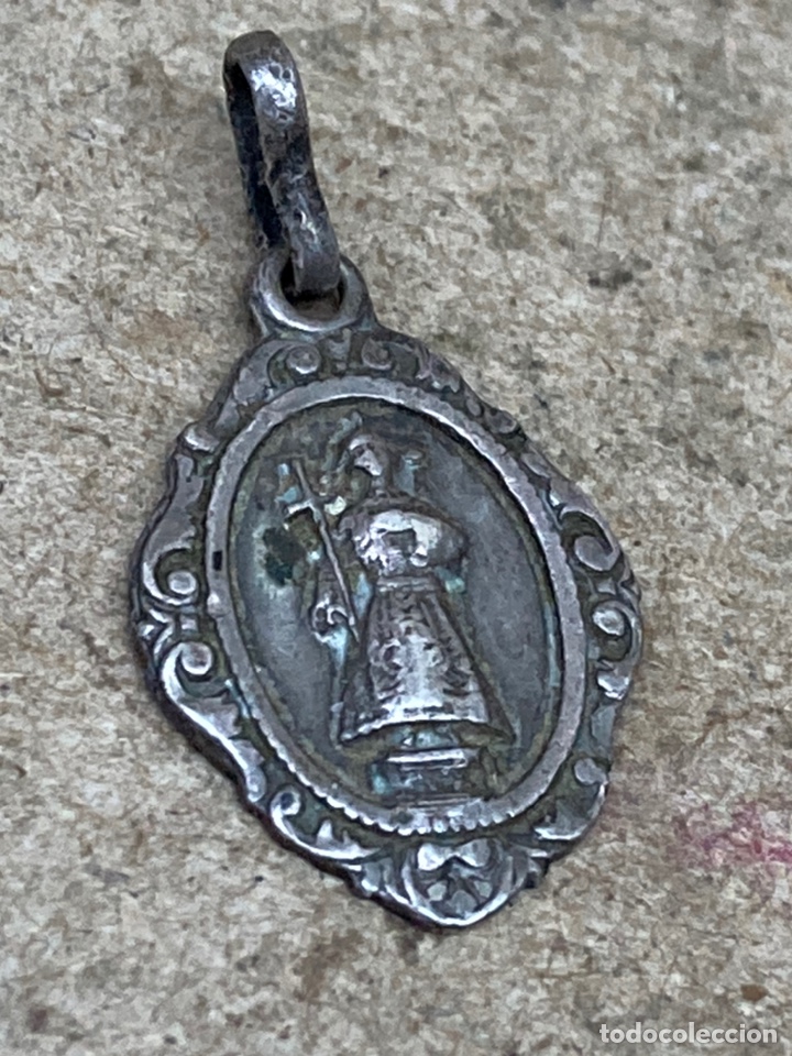 Antig&uuml;edades: Medalla de plata religiosa - Foto 1