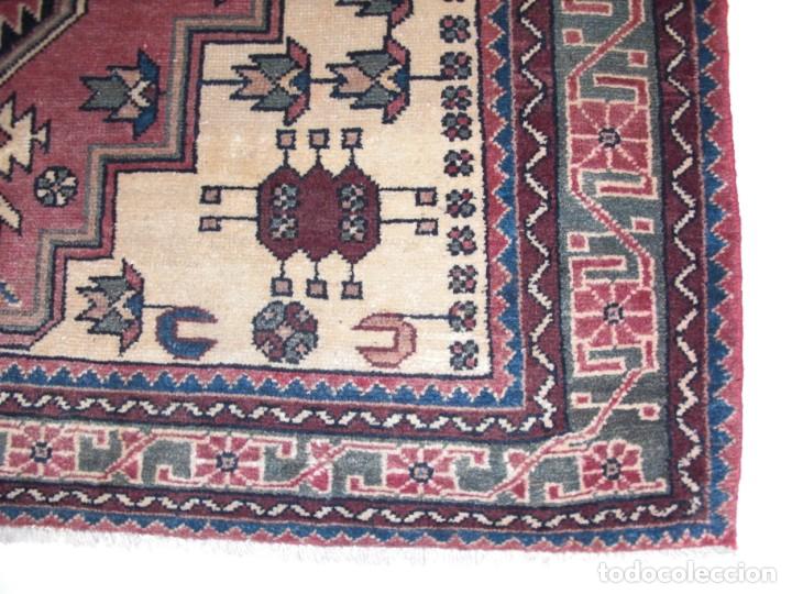 Antig&uuml;edades: Alfombra persa (A025-016) - Foto 3