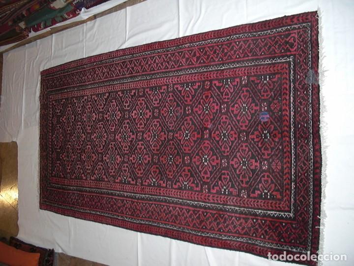 Antig&uuml;edades: Alfombra persa (A029-034) - Foto 1