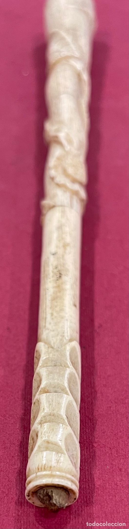 Antigüedades: Antiguo mango para bastón de paseo, en hueso tallado. - Foto 2 - 271583598