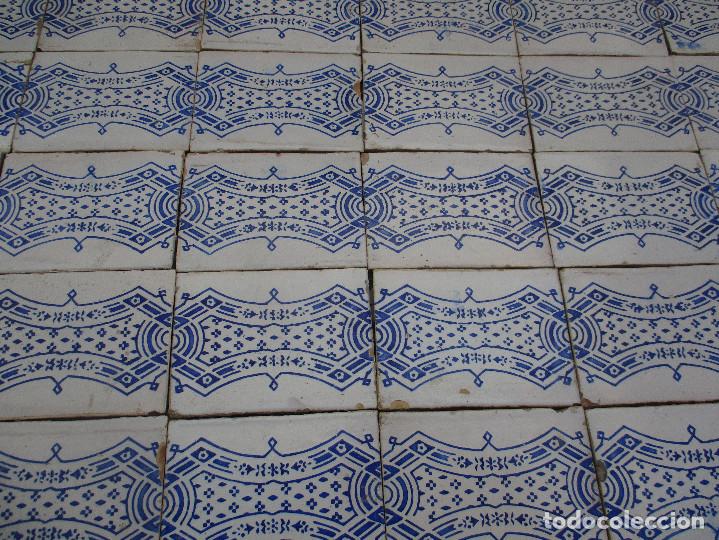 Antig&uuml;edades: Lote de azulejos siglo XIX - Foto 1