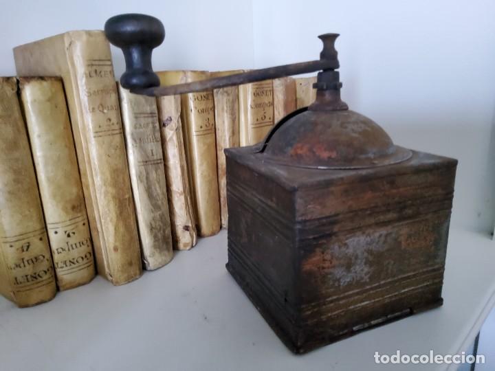 Antig&uuml;edades: ANTIGUO MOLINO DE CAF&Eacute; DE CHAPA - Foto 5