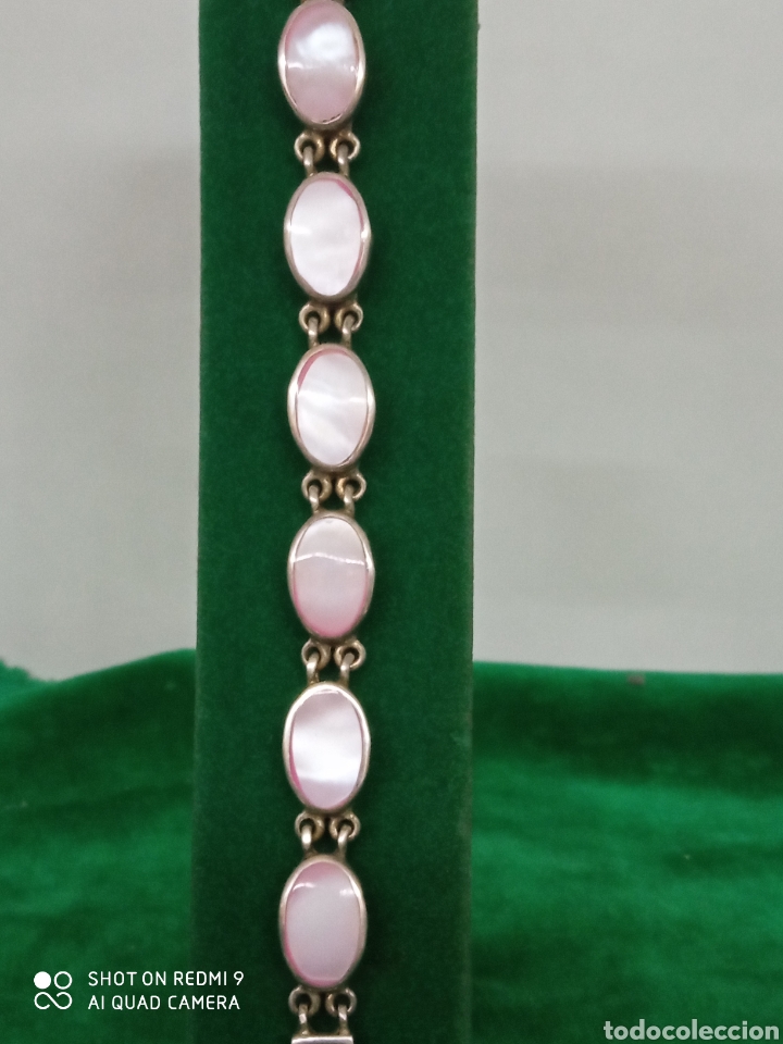 Antig&uuml;edades: Pulsera plata y nacar + - Foto 1