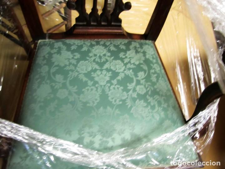 Antig&uuml;edades: Sillon estilo Chipendale, en madera de caoba tallada - Foto 14