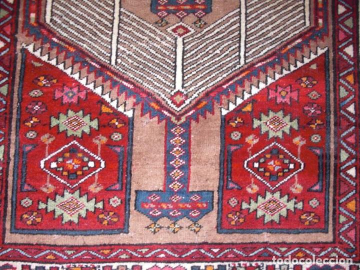 Antig&uuml;edades: Alfombra persa (A026-008) - Foto 2