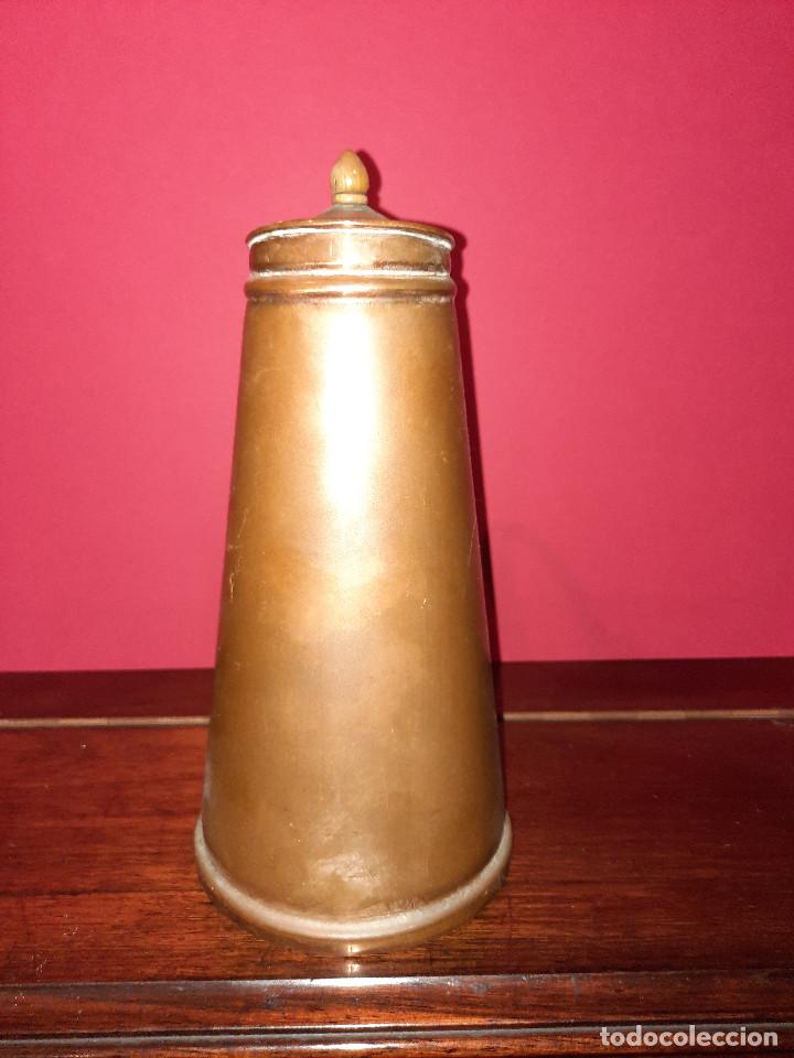 Antig&uuml;edades: Antigua chocolatera de cobre - Foto 2