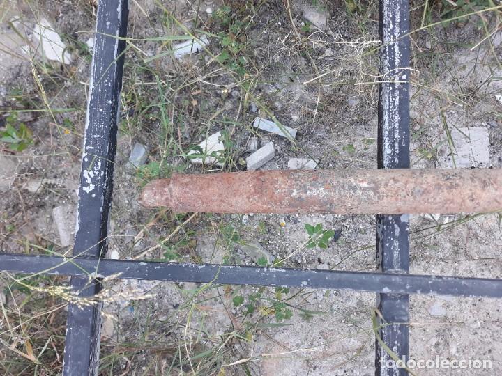 Antig&uuml;edades: Espada eje molino harinero - Foto 3