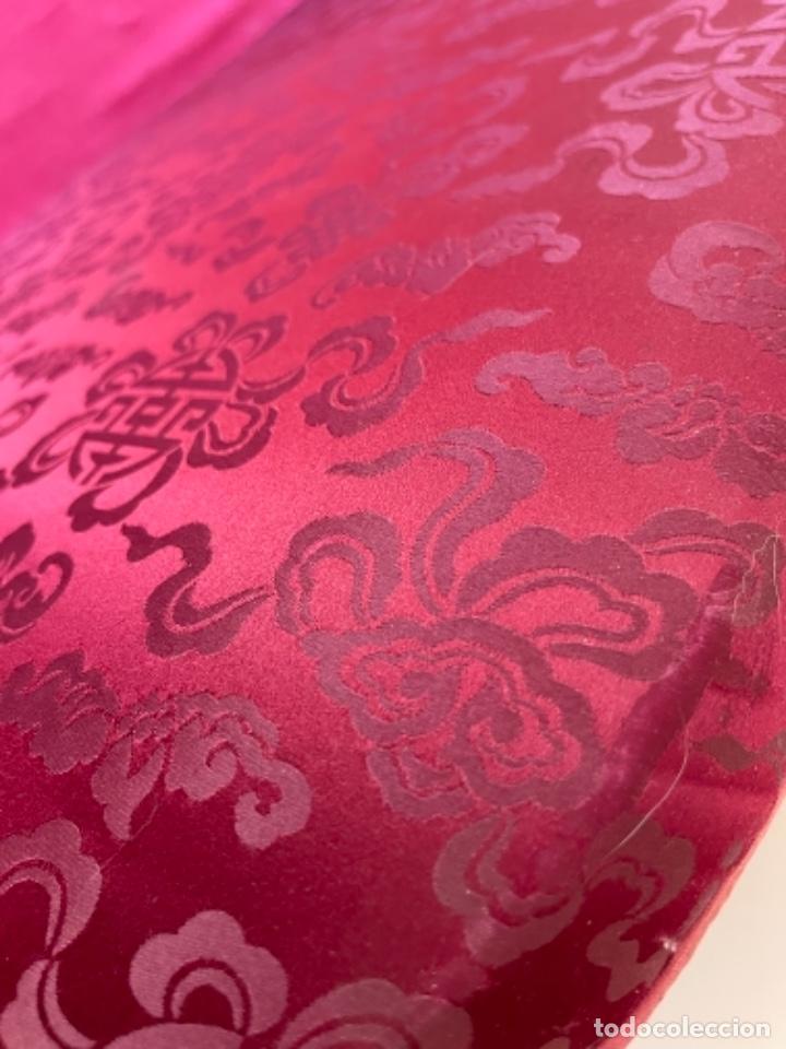 Antigüedades: Sofá de estilo inglés seda china y caoba PATAS DE GARRA TALLADA FINAMENTE estilo jorge III s XIX - Foto 10 - 272055328