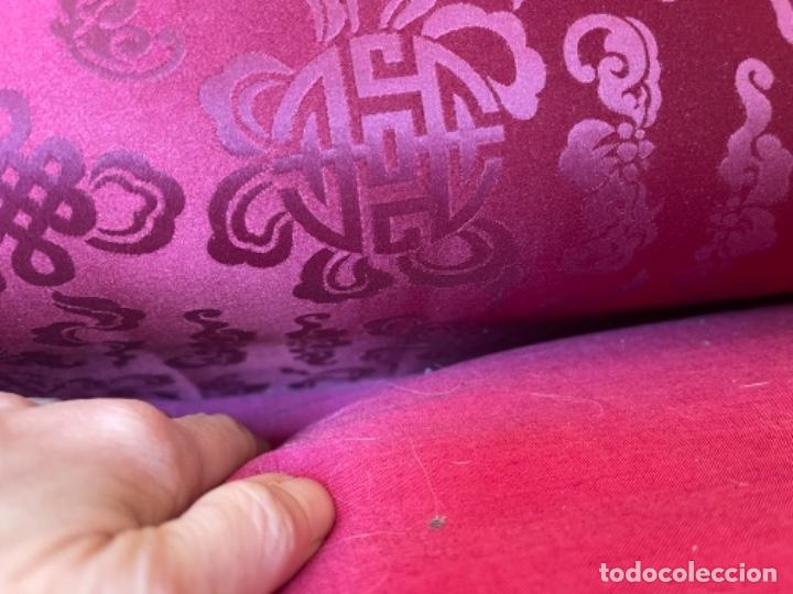 Antigüedades: Sofá de estilo inglés seda china y caoba PATAS DE GARRA TALLADA FINAMENTE estilo jorge III s XIX - Foto 15 - 272055328