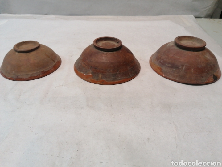Antig&uuml;edades: 3 cuencos de barro - Foto 1