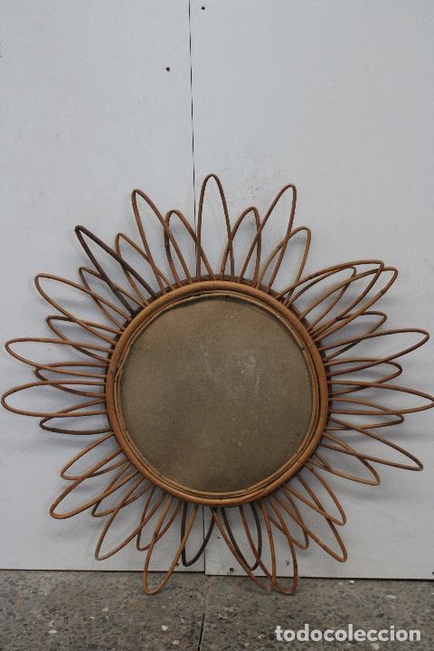 Antig&uuml;edades: ESPEJO sol de mimbre - Foto 2