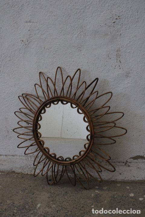 Antig&uuml;edades: ESPEJO sol de mimbre - Foto 4