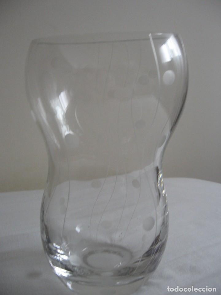 Antig&uuml;edades: Jarron de cristal - Foto 9