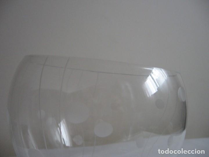 Antig&uuml;edades: Jarron de cristal - Foto 13