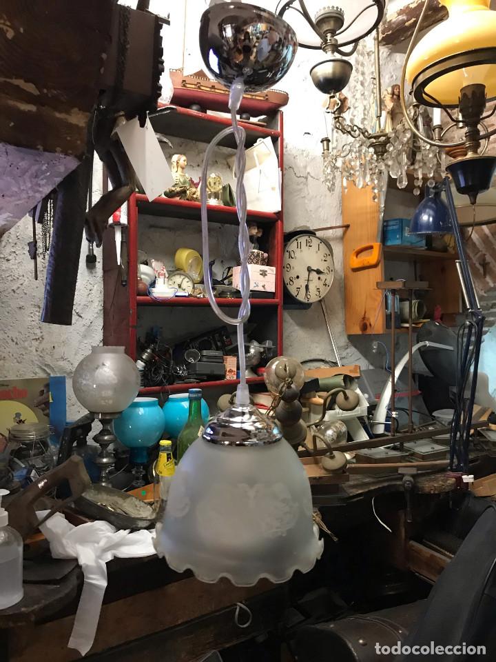 Antig&uuml;edades: Tulipa a&ntilde;os 30 vintage opalina - Foto 2