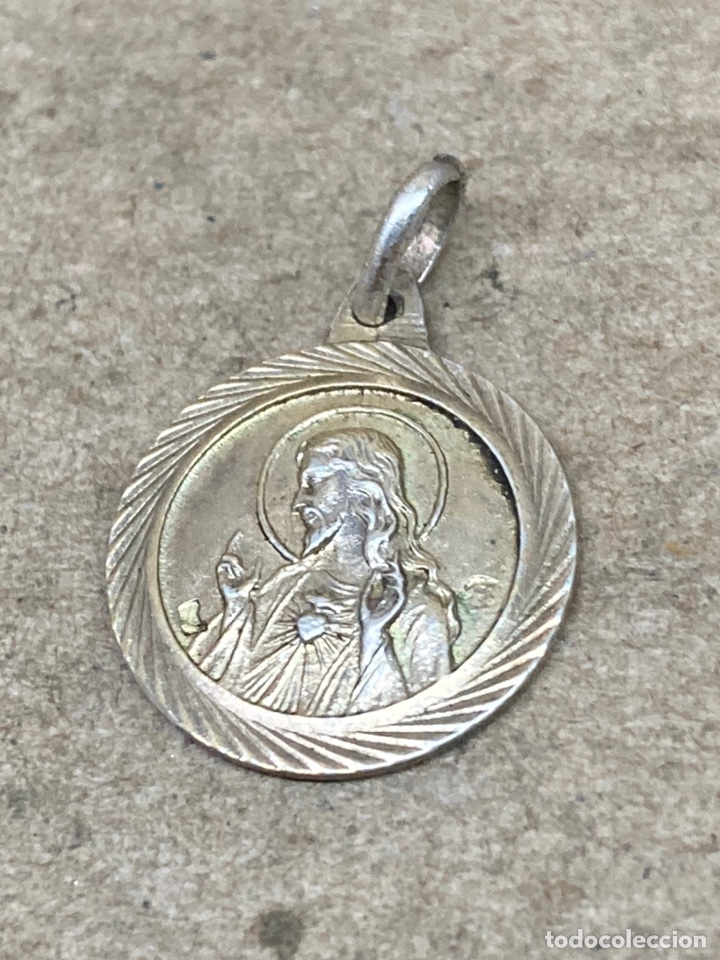 Antig&uuml;edades: Medalla de plata religiosa - Foto 1