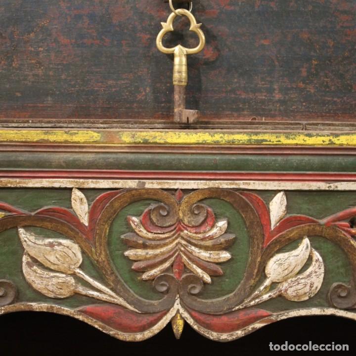 Antig&uuml;edades: Cofre indio en madera pintada - Foto 4