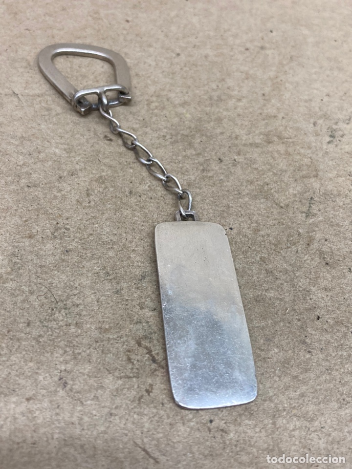 Antig&uuml;edades: Llavero de plata - Foto 2