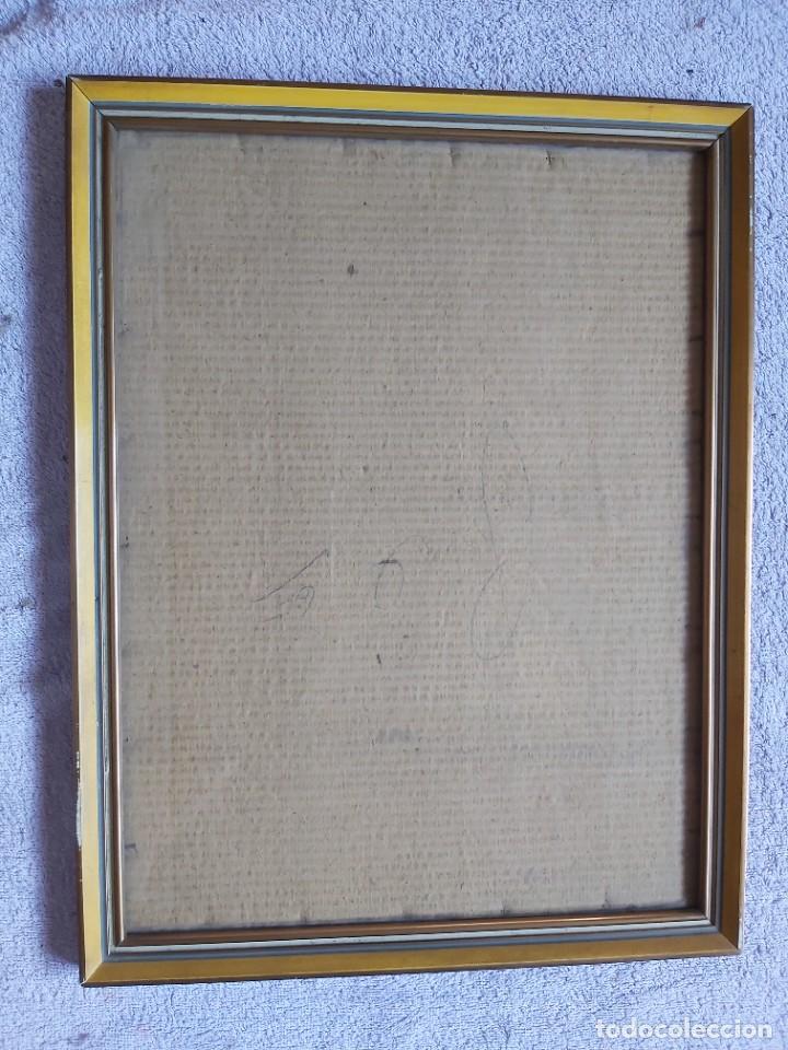 Antig&uuml;edades: Marco antiguo de madera en amarillo y gris. - Foto 1