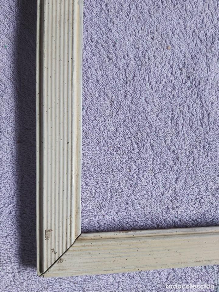 Antig&uuml;edades: Marco antiguo de madera en blanco. - Foto 2