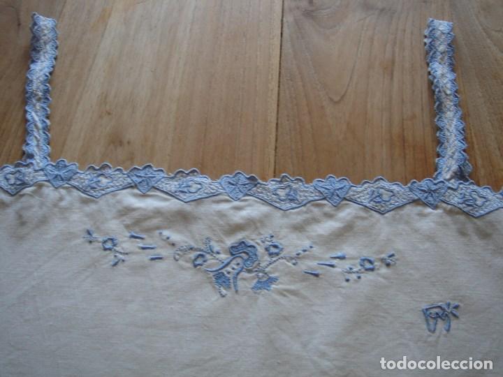 Antig&uuml;edades: Lindo camis&oacute;n juvenil - Foto 2