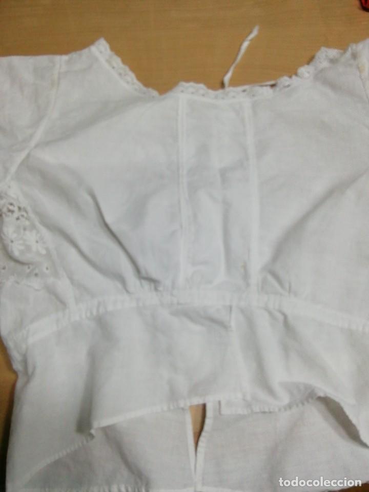 Antig&uuml;edades: *BLUSA BORDADO SUIZO. (Rf399/a) - Foto 4