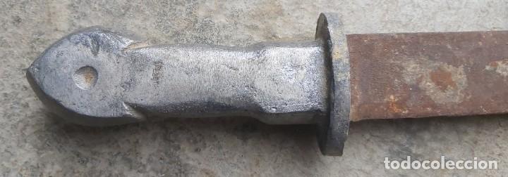 Antig&uuml;edades: Cuchillo casero, 48 cm - Foto 3